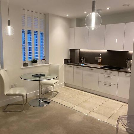 Unrivalled Location - Five Star - Worcester Apartment 外观 照片