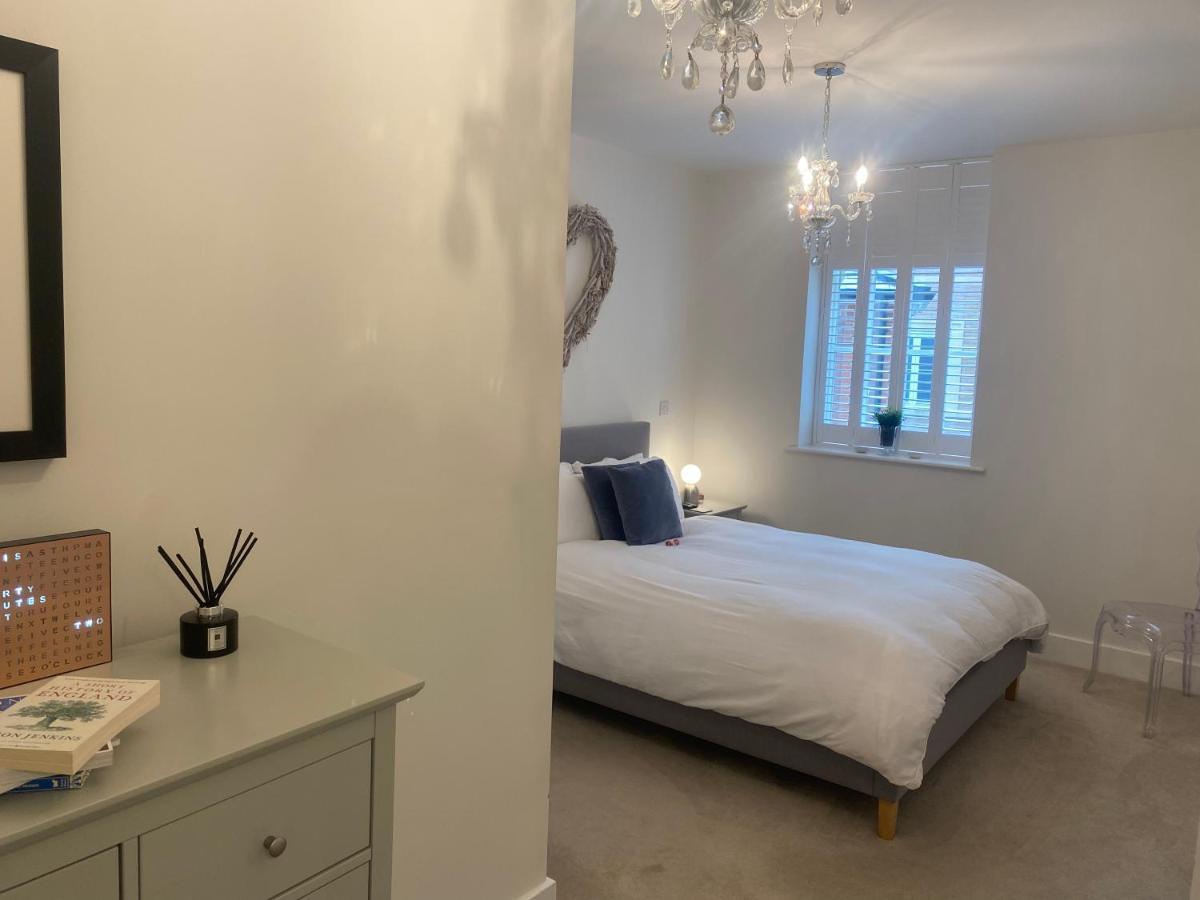 Unrivalled Location - Five Star - Worcester Apartment 外观 照片